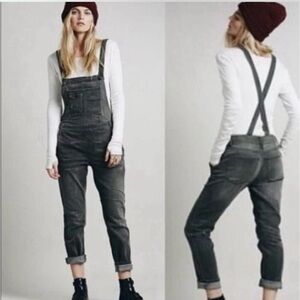 Free People Black Destroyed Stone Washed Soft Corduroy Overalls Sz 30 NWT